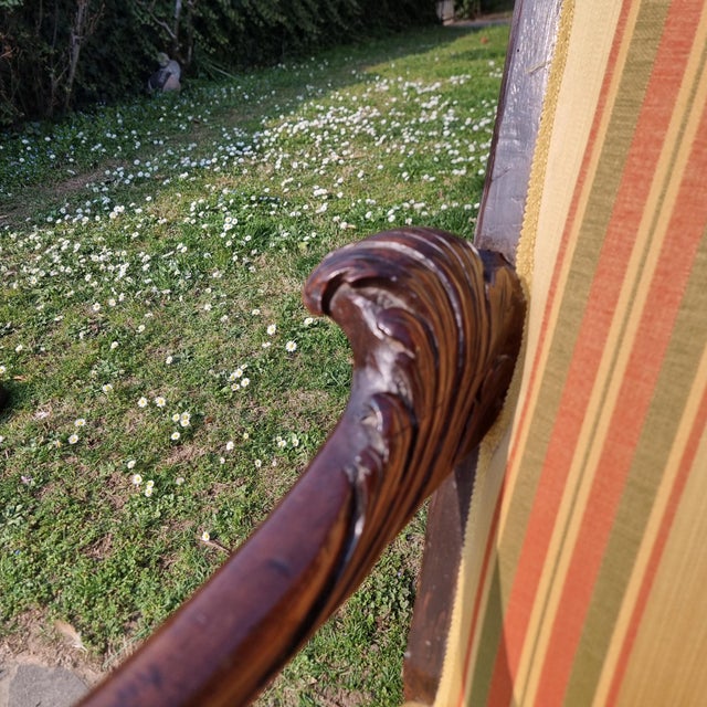 Antique Armchair in Hand-Carved Walnut, 1650 For Sale - Image 6 of 11