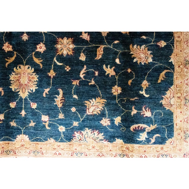 Textile Middle Eastern Rug in Wool For Sale - Image 7 of 11