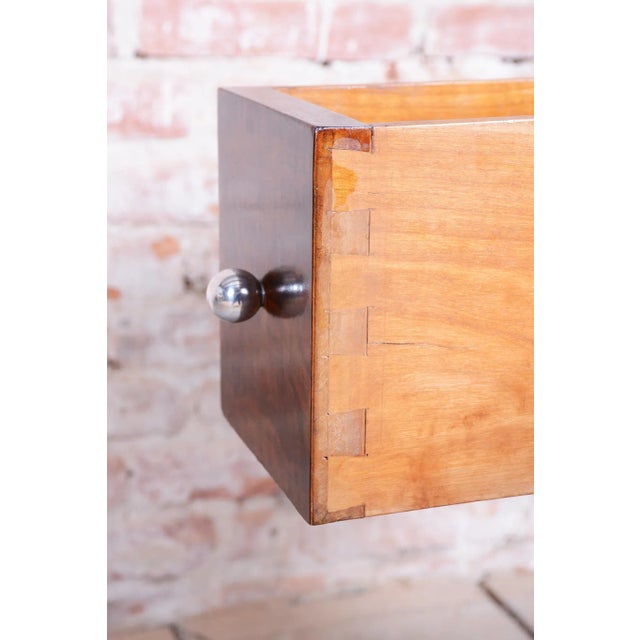 French Art Deco Serving Trolley in Walnut, 1920s For Sale - Image 10 of 13