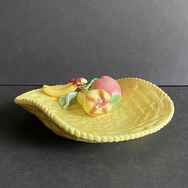 Vintage Yellow Majolica Trompe L’Oeil Basketweave Trinket Dish / Catchall For Sale In Chicago - Image 6 of 9