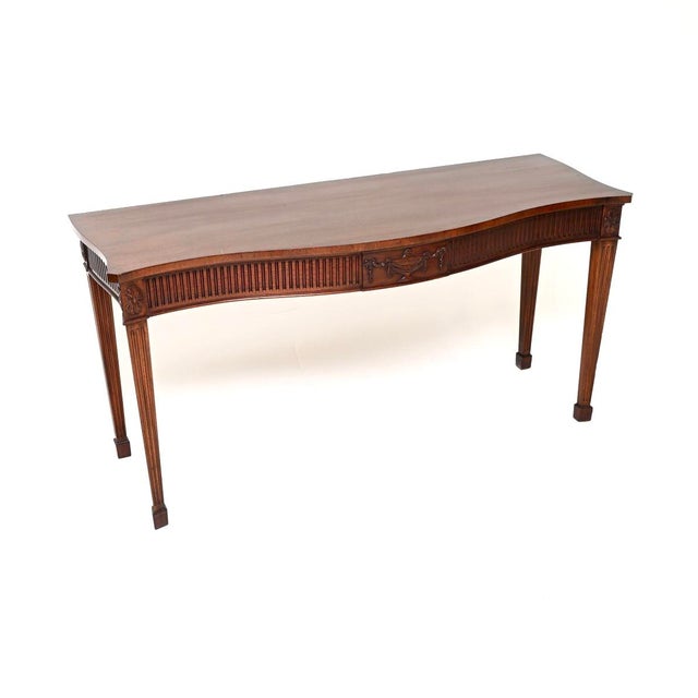 Antique Sheraton Style Console Table attributed to William Tillman, 1950 For Sale - Image 10 of 10