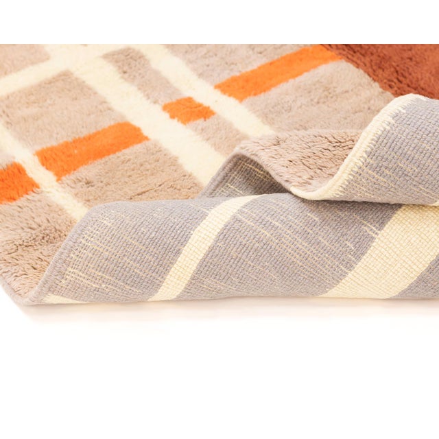 Contemporary Premium Hand-Knotted Moroccan Wool Rug | 9'1" X 5'0" | One of a Kind For Sale - Image 3 of 9