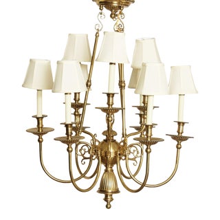 Hinkley Cambridge Colonial Revival Style 9-Light Brass Chandelier For Sale