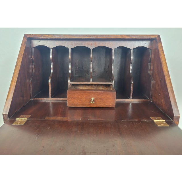 Queen Anne Walnut Ladies Writing Desk, 1920s For Sale - Image 11 of 18