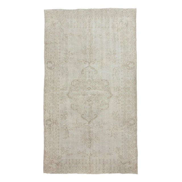 Textile 1960s Vintage Turkish Rug- 5′9″ × 10′ For Sale - Image 7 of 7