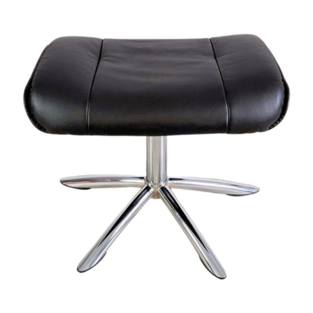 Vintage Ottoman in Leather, 1990s For Sale - Image 9 of 9