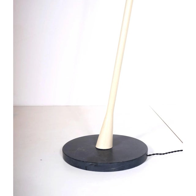 Mid-Century Modern Italian Lacquered Metal Floor Lamp, 1960s For Sale - Image 3 of 8