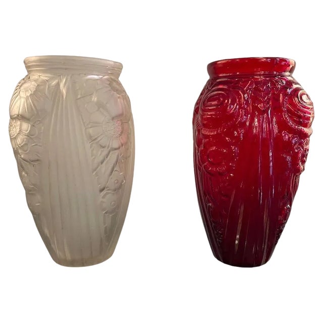 Art Deco Red and Opal White Art Glass Vases, 1940s, Set of 2 For Sale