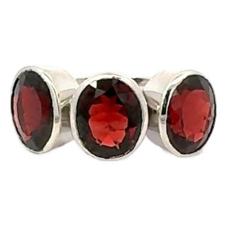Antique Style Deep Red Garnet Triple Stone Bezel Set Silver Ring - Size 8 For Sale