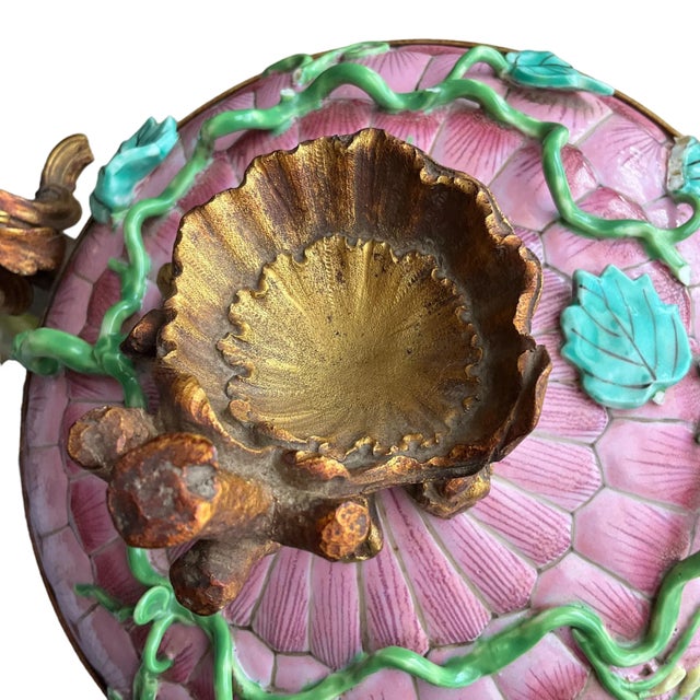 19th Century French Gilt-Bronze-Mounted Samson Porcelain Pot-Pourri Vase Att. To l'Escalier De Cristal, France For Sale - Image 9 of 10