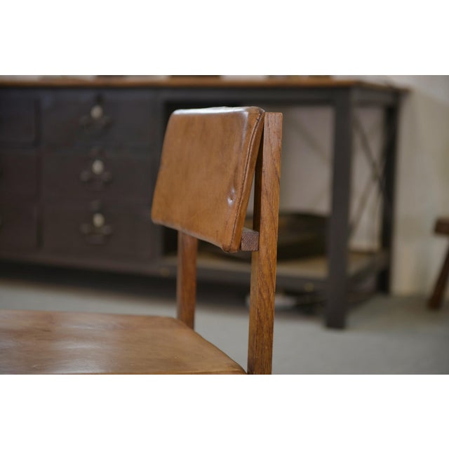 Oak and Leather Chairs in the style of Gerrit Rietveld, 1960s, Set of 2 For Sale - Image 3 of 14