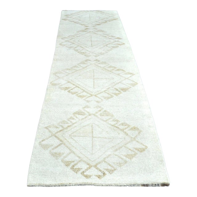 1960s Vintage Turkish Herki Handmade White Runner For Sale