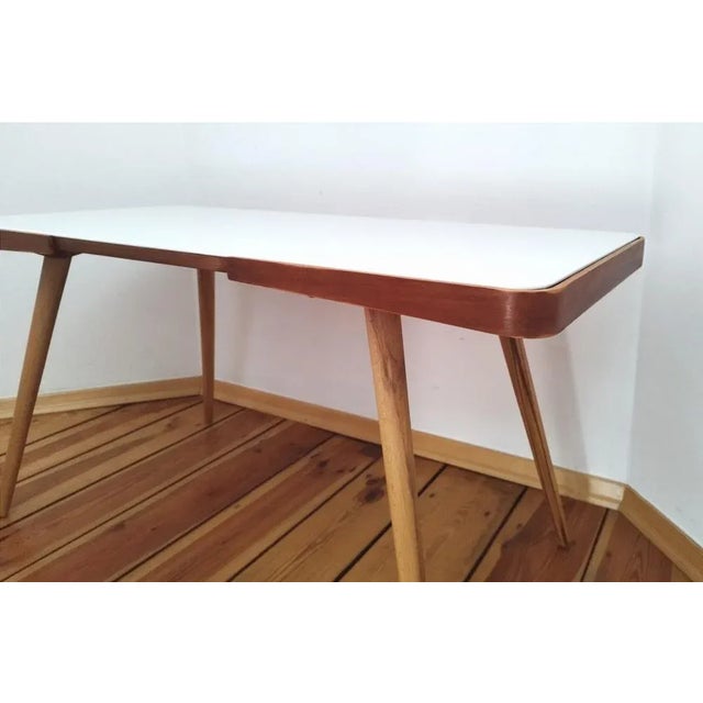 A bestseller that conquers the market!! modern, yet classic and delicate. You can successfully integrate it into any space...