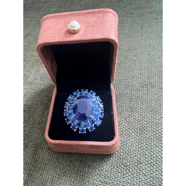 Bochic "Orient" Natural Blue MUlti Sapphire Set In 18K White Gold & Silver For Sale - Image 14 of 18