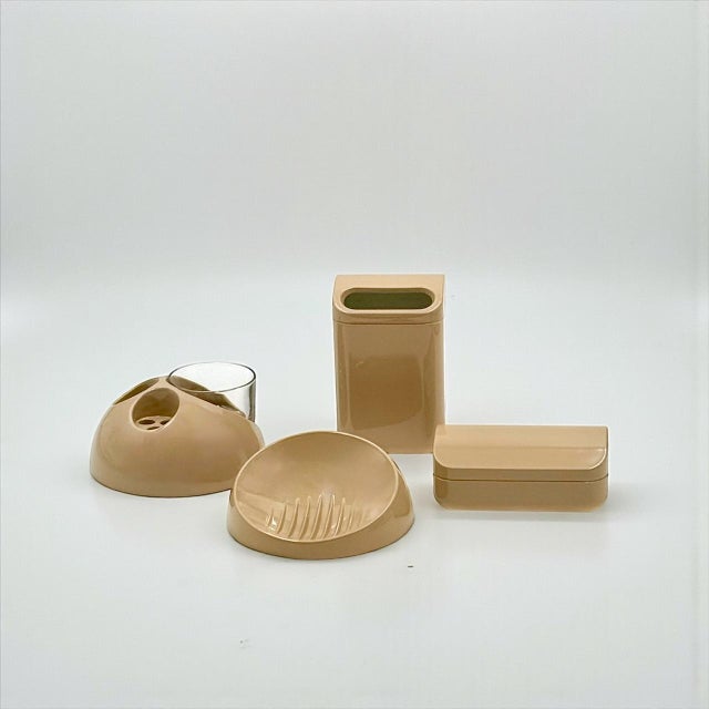 This bathroom accessories set was designed by makio hasuike for gedy in italy during the 1970s and exemplifies the refined...