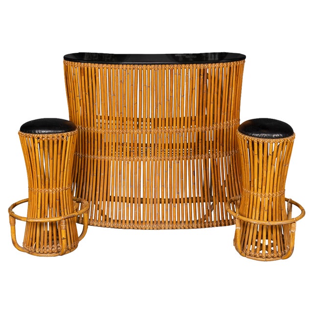 20th Century Italian Standing Dry Bar and Stools in Bamboo, 1960s, Set of 3 For Sale