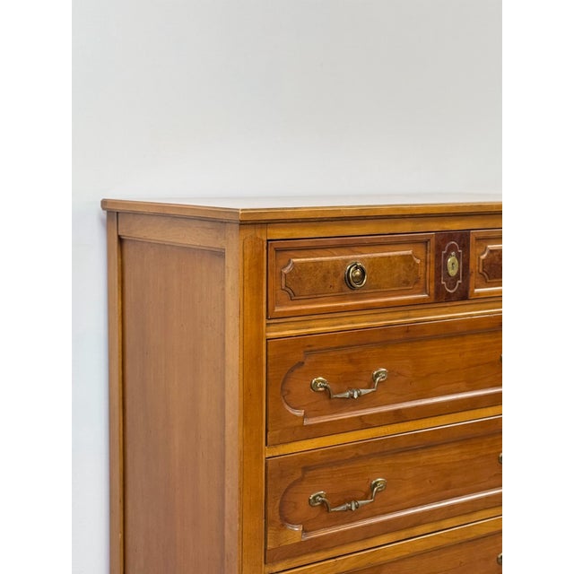 Mid 20th Century Vintage Thomasville Transitional Tallboy Dresser, Burlwood Accents, MCM Casegood For Sale - Image 5 of 18