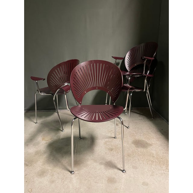 A very nice set of Nanan Ditzel dining armchairs. These are in very good condition, on chair has a very small area of wear...