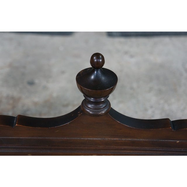 Mid Century Mersman Victorian Revival Walnut Burl Oval Inlaid Accent Table 30" For Sale - Image 13 of 18