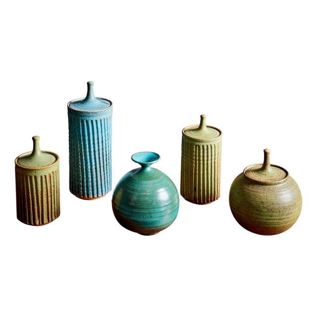 Ceramic Vessels with Lid and Vase in Green by Tom McMillin, USA, 1960s, Set of 5 For Sale