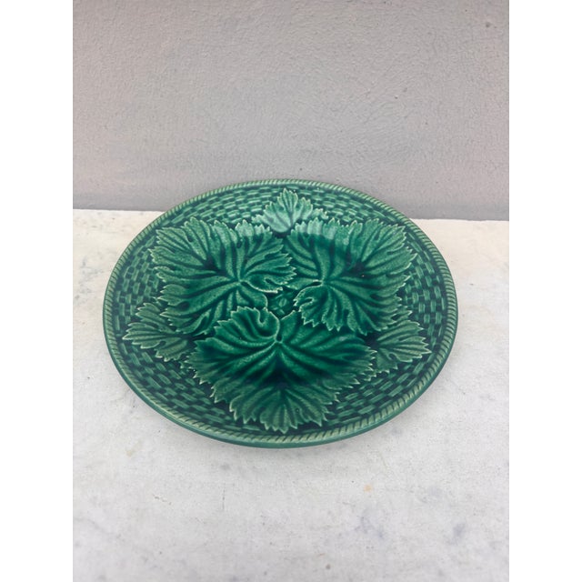 French Green Leaves Majolica plate Salins, circa 1890.