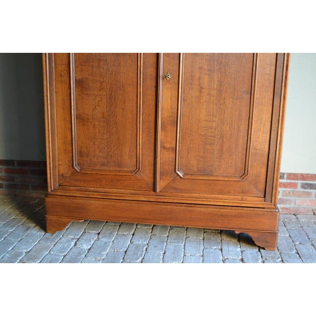 Antique French Oak Cabinet by Louis Philippe, 1850 For Sale - Image 4 of 10