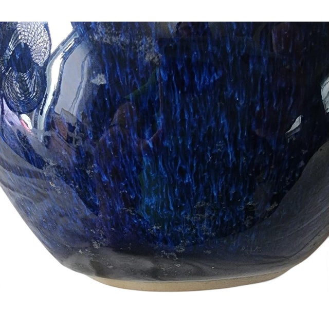 1980s Vintage Dark Indigo Blue Bulbous Formed Pottery Vase, 1980s ~ Unmarked For Sale - Image 5 of 10