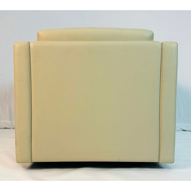 Charles Pfister for Knoll Cream Leather Lounge Chair, Labeled, American 1980's For Sale - Image 10 of 17