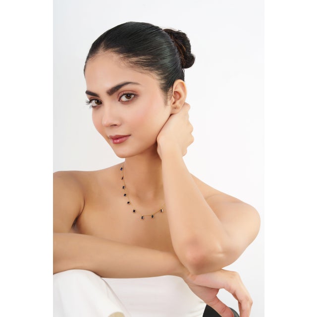 5.67ct Emerald-Cut Blue Sapphire Fringe Station Necklace in 14k Yellow Gold For Sale - Image 11 of 18