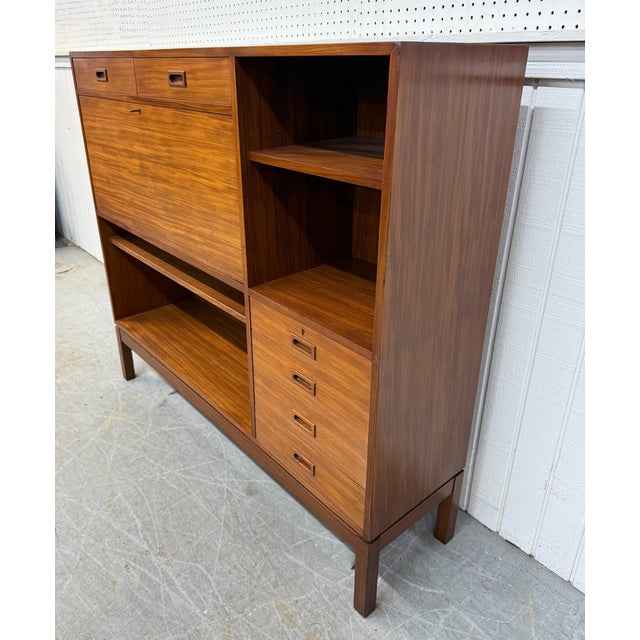 Mid-Century Modern Mid-Century Danish Modern Teak Bar Cabinet For Sale - Image 3 of 11