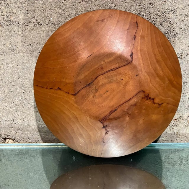 Brown Sculptural Cherry Wood Bowl by Rude Osolnik, Mid-Century Modern, Usa For Sale - Image 8 of 9