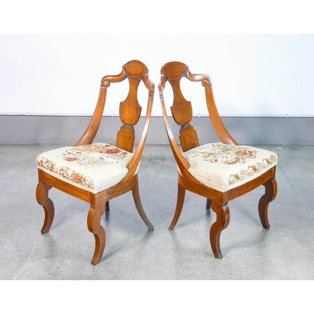 Traditional Empire Walnut Chairs, 1800s, Set of 2 For Sale - Image 3 of 18