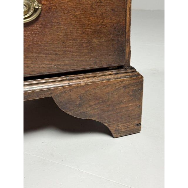 Antique English Chest of Drawers, 1780s For Sale - Image 5 of 18