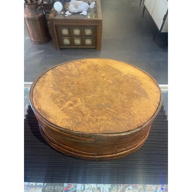 Early 19c Antique Pennsylvania Dutch Bentwood Box With Incised Decoration Great Patina For Sale - Image 10 of 12