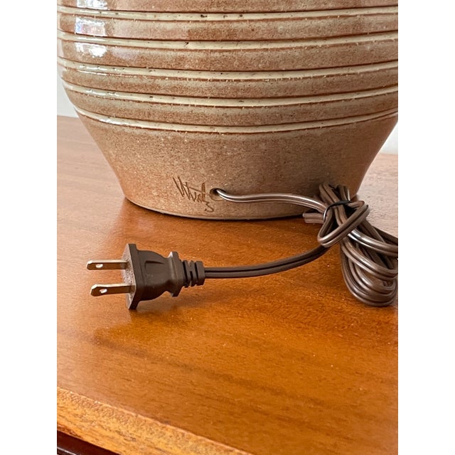 1960s Large Martz Rose/ Blush Ceramic Lamp by Jane and Gordon Martz For Sale In Philadelphia - Image 6 of 7