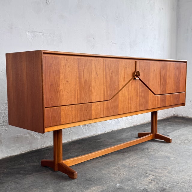 Teak Envelope Sideboard from McIntosh of Kirkcaldy, 1970s For Sale - Image 13 of 16