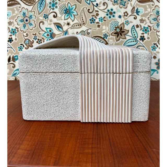 Sculptural Post Modern Jewelry Box in the Betty Cobonpue Style. Circa 1980s For Sale In Miami - Image 6 of 12