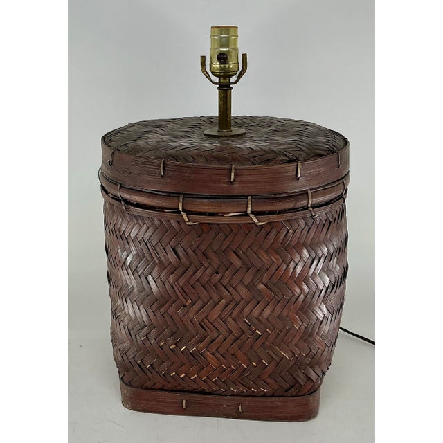 Asian Vintage Table Lamp Made From Asian Basket For Sale - Image 3 of 12