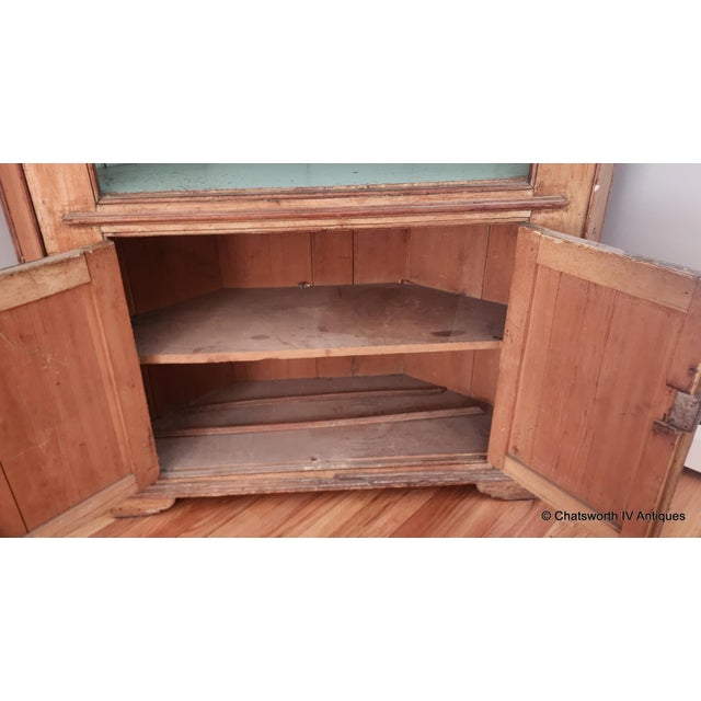 Antique Mid 19th Century Painted & Washed American Pine Primitive Corner Cabinet Cupboard, C1850 For Sale - Image 13 of 18