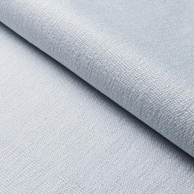 Transitional Sample - Schumacher Finn Heavyweight Linen Fabric in Mist For Sale - Image 3 of 3
