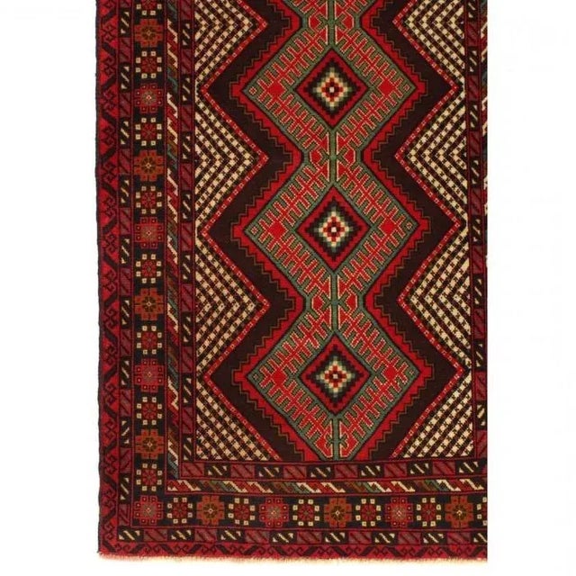 Balouch rugs are handmade tribal rugs from Eastern Afghanistan. These are primarily knotted by Pashtun and Baluch nomad...