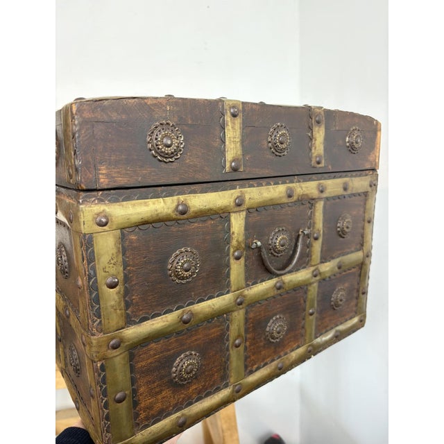 Antique Anglo-Indian Wood and Brass-Bound Trunk, 19th Century For Sale - Image 12 of 15