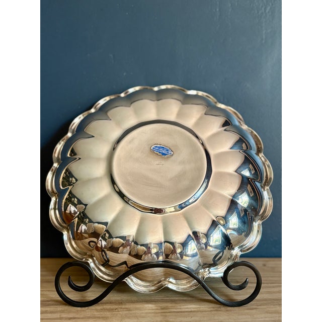 Reed & Barton Vintage Reed & Barton Silverplate Scalloped Fluted Round Serving Bowl For Sale - Image 4 of 5