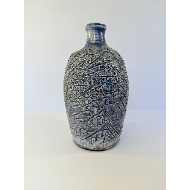 Blue Modern Textured Pottery Vase For Sale In Atlanta - Image 6 of 10