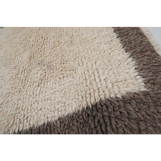 Beige 1960s Vintage Organic Wool Turkish Tulu Rug 2'9'' X 4'1'' For Sale - Image 8 of 12