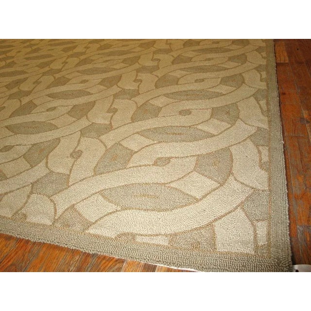 Early 21st Century Contemporary Handmade Cotton Hooked Rug ( 10' x 14' - 305 x 427 cm ) For Sale - Image 5 of 5