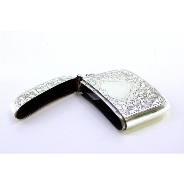 Silver Matchbox with Engraved Plant Motifs and Heart-Shaped Monogramming Card For Sale - Image 3 of 9