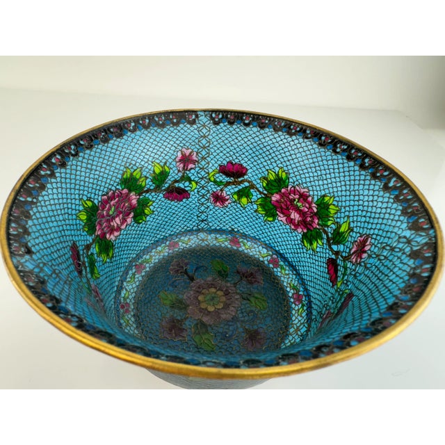 Metal Vintage Mid 20th Century Chinese Cloisonné Decorative Bowl in Brilliant Sky Blue With Floral Motif For Sale - Image 7 of 16