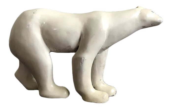 white-polar-bear-sculpture-by-
