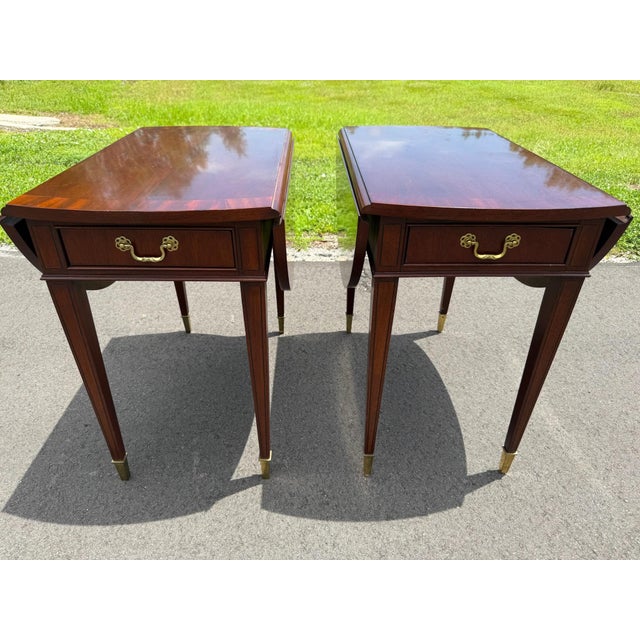 Hepplewhite Vintage Mahogany Drop-Leaf "Pembroke" Side Tables Manufactured by Lineage/Drexel Heritage For Sale - Image 11 of 12